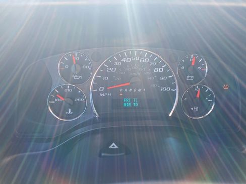 Used 2015 GMC Savana 2500 image 11