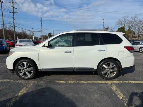 Used 2014 Nissan Pathfinder Platinum AWD/4WD image 9