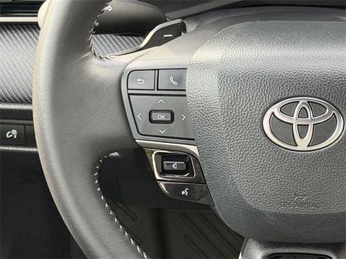 Certified 2025 Toyota Camry SE image 13