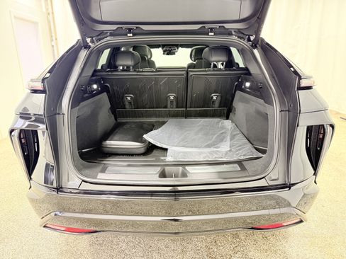Used 2024 Cadillac Lyriq Sport w/ LPO, Floor Liner Package image 10
