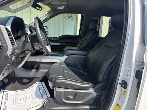 Used 2019 Ford F150 Lariat w/ FX4 Off-Road Package image 3