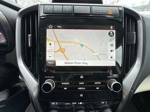 Used 2022 Subaru Ascent Limited w/ Technology Package image 22