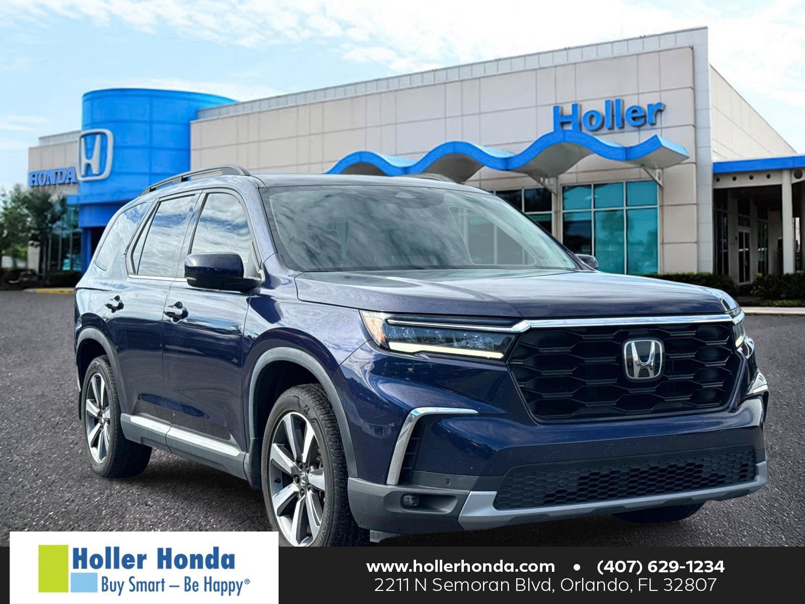 Certified 2024 Honda Pilot Touring image 1