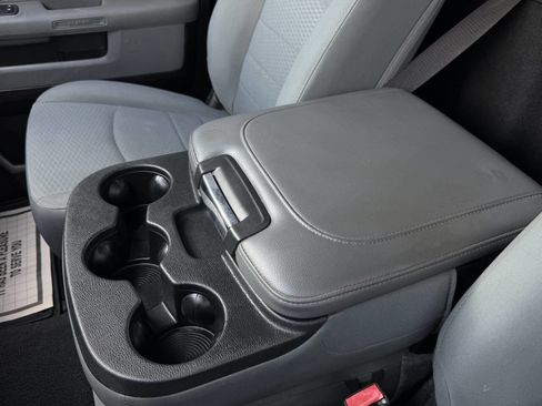 Used 2019 RAM 1500 Classic SLT image 18
