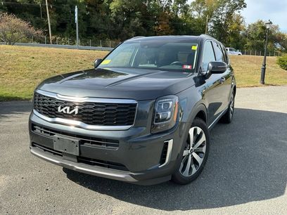 Used 2022 Kia Telluride EX w/ EX Premium Package