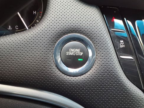 Used 2019 Cadillac XTS Luxury FWD image 25
