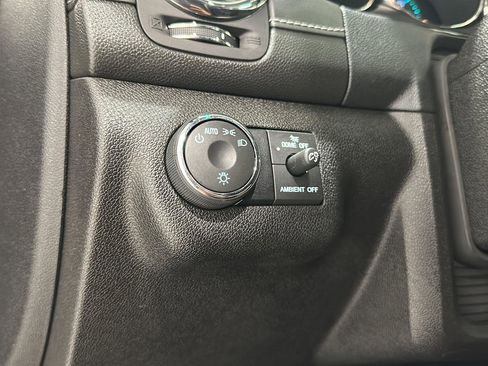 Used 2017 Buick Enclave Premium w/ Experience Buick Package AWD/4WD image 15