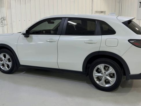 Used 2024 Honda HR-V LX image 7