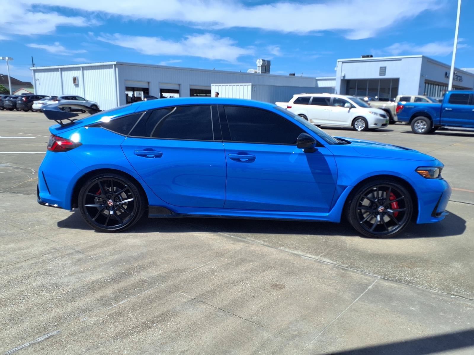 Used 2025 Honda Civic Type R image 9