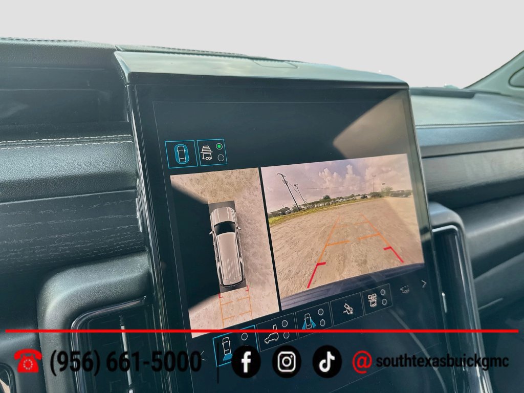 Used 2025 GMC Yukon XL AT4 Ultimate AWD/4WD image 18