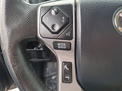 Used 2017 Toyota Tacoma SR5 w/ Tow Package image 22