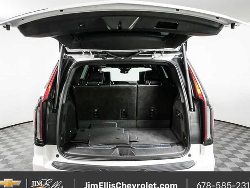 Certified 2023 Cadillac Escalade Sport Platinum w/ LPO, ONYX Package AWD/4WD image 33