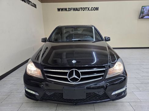 Used 2014 Mercedes-Benz C 250 Sedan w/ Multimedia Package image 3