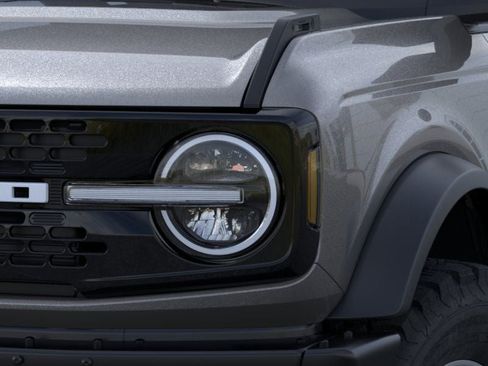 New 2025 Ford Bronco Badlands image 20