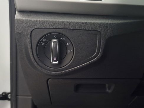 Used 2021 Volkswagen Atlas SE w/ Panoramic Sunroof Package image 22