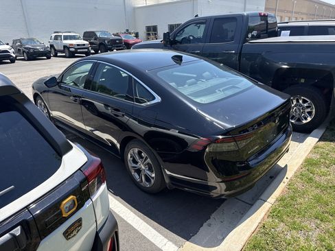 Used 2024 Honda Accord EX-L image 47