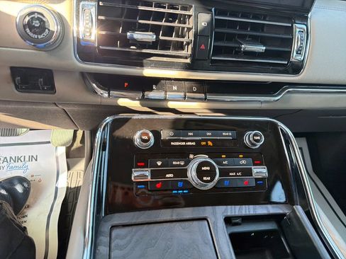 Used 2024 Lincoln Navigator Reserve AWD/4WD image 20