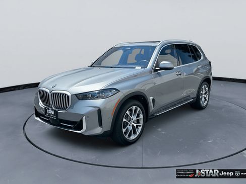 Used 2025 BMW X5 xDrive40i w/ Climate Comfort Package AWD/4WD image 1