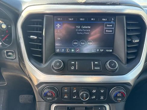 Used 2023 GMC Acadia SLE w/ Driver Convenience Package image 24