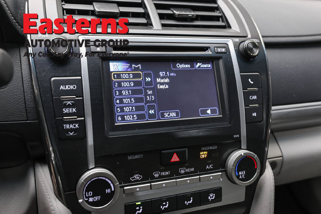 Used 2014 Toyota Camry LE FWD image 19
