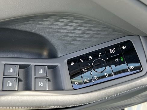 Certified 2026 Audi A6 Prestige AWD/4WD image 14