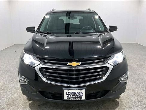 Used 2018 Chevrolet Equinox LT image 2
