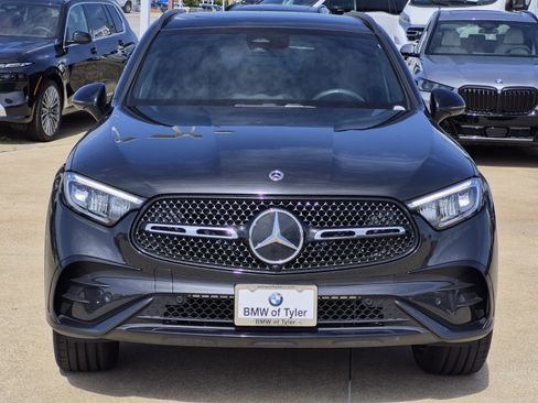 Used 2024 Mercedes-Benz GLC 300 image 2