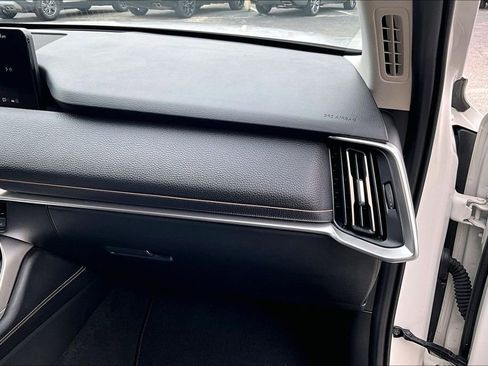 Used 2025 MAZDA CX-70 3.3 Turbo w/ Preferred Package image 21