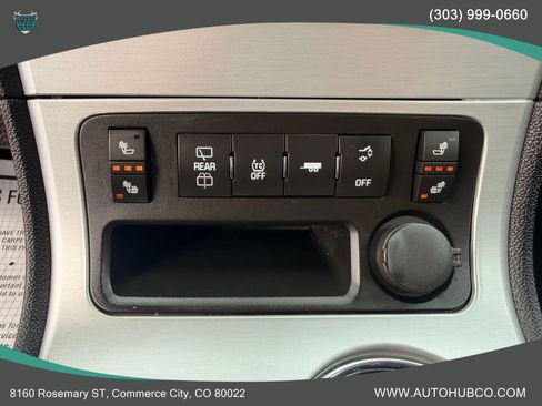 Used 2012 GMC Acadia SLE image 21