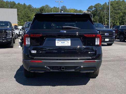New 2026 Ford Explorer ST-Line AWD/4WD image 4