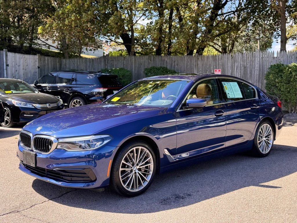 Used 2019 BMW 540i xDrive w/ Executive Package AWD/4WD image 2