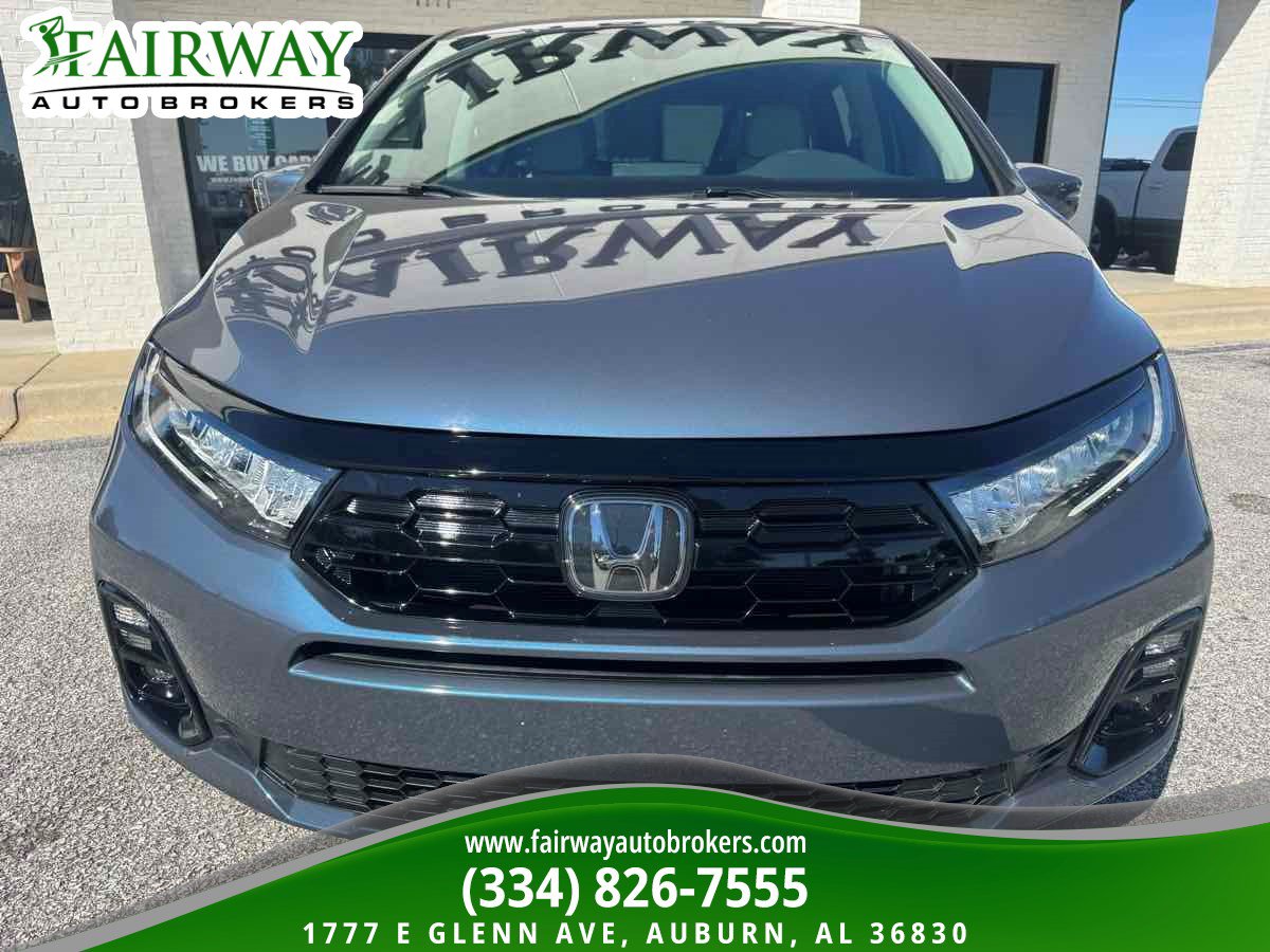 Used 2025 Honda Odyssey Elite image 3