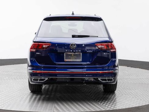 Used 2023 Volkswagen Tiguan SEL R-Line AWD/4WD image 5