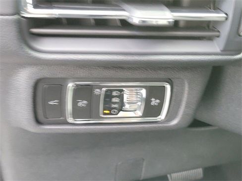 New 2026 Lincoln Corsair Reserve w/ Towing Package image 5