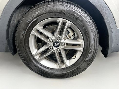 Used 2018 Hyundai Santa Fe Sport w/ 2.4L Tech Package 04 image 11