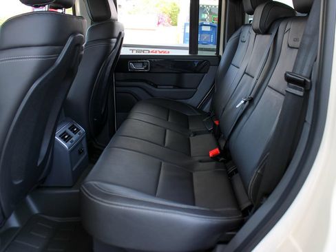 Used 2024 INEOS Grenadier AWD/4WD image 27