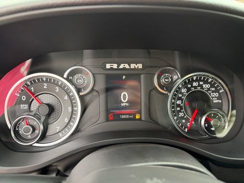 Used 2025 RAM 1500 Tradesman AWD/4WD image 15