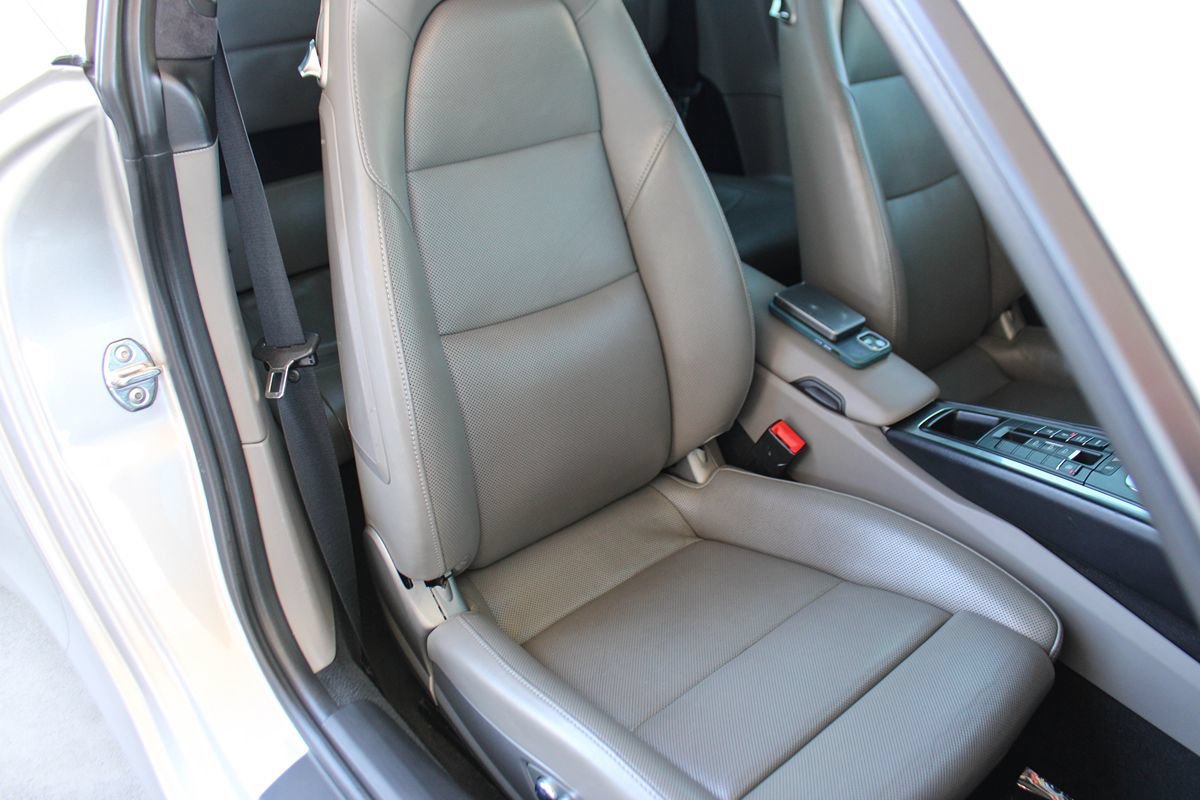 Used 2013 Porsche 911 Carrera S w/ Sportdesign Pkg RWD image 20