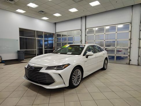 Used 2021 Toyota Avalon Limited w/ Protection Package (TMS) image 8
