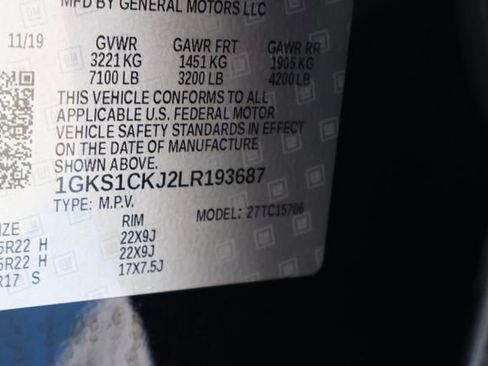 Used 2020 GMC Yukon Denali w/ Denali Premium Package image 28