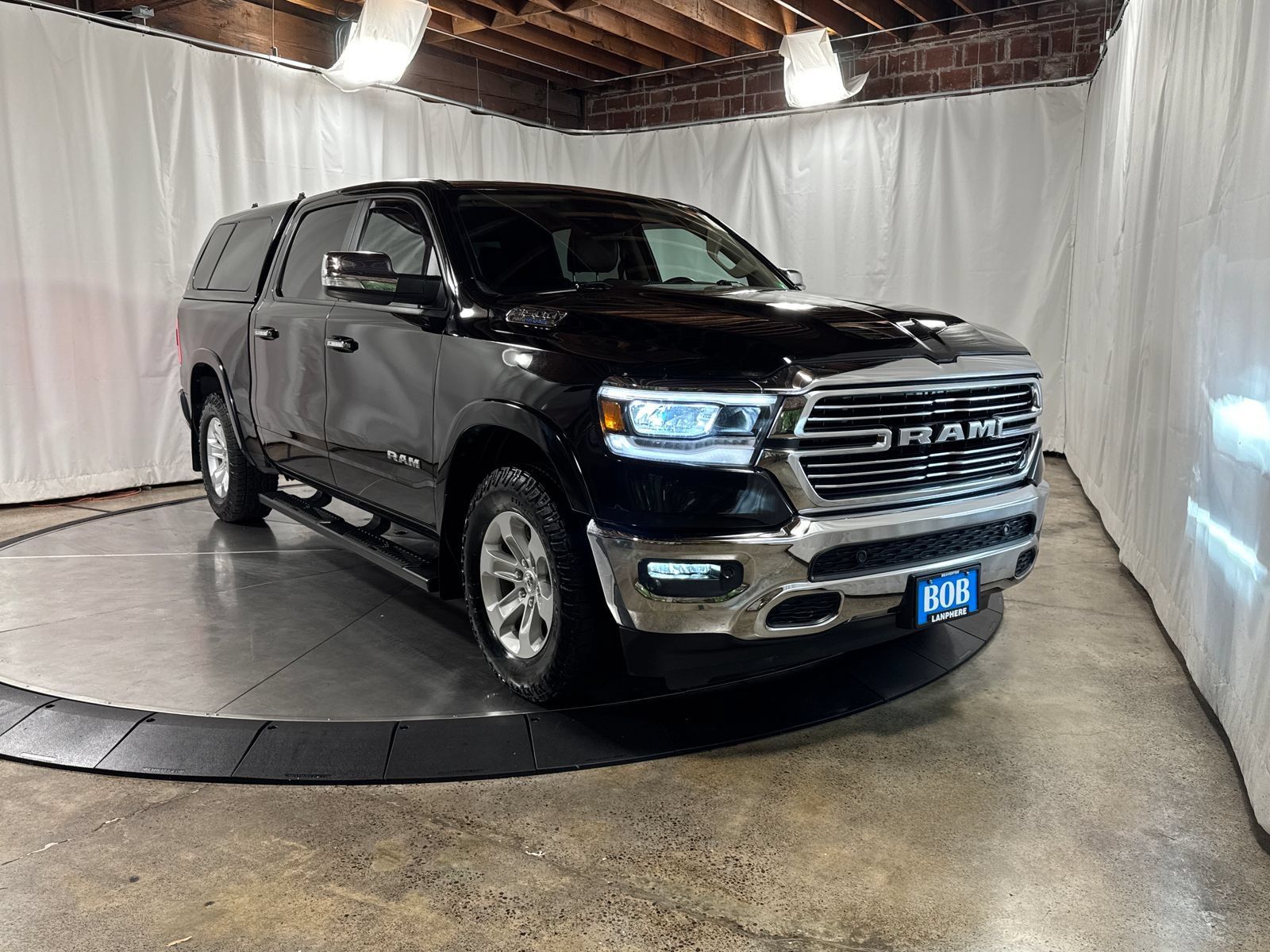 Used 2021 RAM 1500 Laramie AWD/4WD image 10