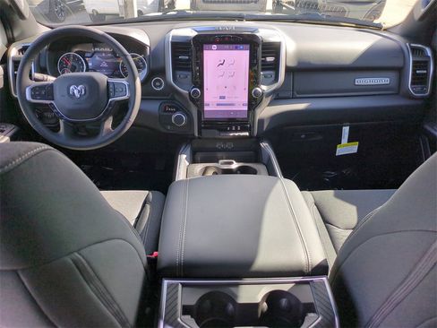 New 2025 RAM 1500 Big Horn image 15