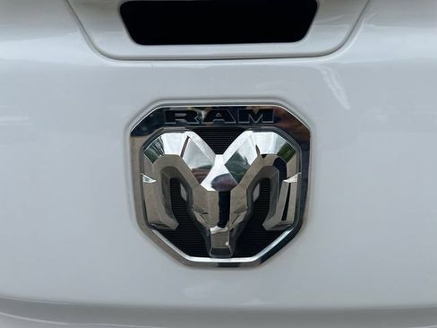 Used 2023 RAM 1500 Laramie AWD/4WD image 13
