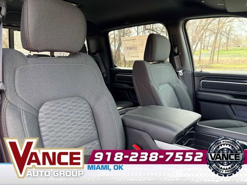 New 2026 RAM 1500 Big Horn AWD/4WD image 21
