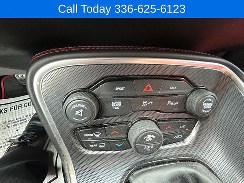 Used 2016 Dodge Challenger R/T Scat Pack w/ Leather Interior Group RWD image 23