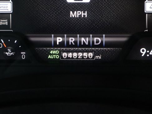 Used 2022 RAM 1500 Big Horn w/ Built-to-serve Edition image 33