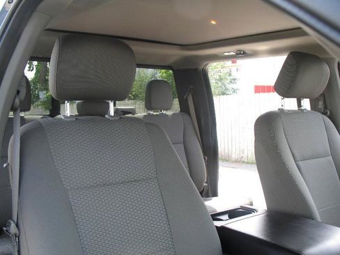 Used 2019 Ford F150 XLT w/ Equipment Group 302A Luxury AWD/4WD image 28