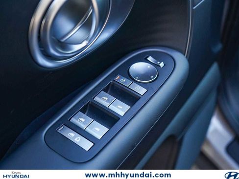 New 2026 Hyundai Ioniq 9 SE AWD/4WD image 21