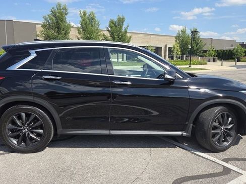 Used 2019 INFINITI QX50 Essential w/ Premium Heat Package AWD/4WD image 9