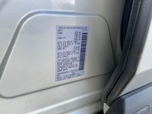 Used 2025 Nissan Pathfinder SV image 29